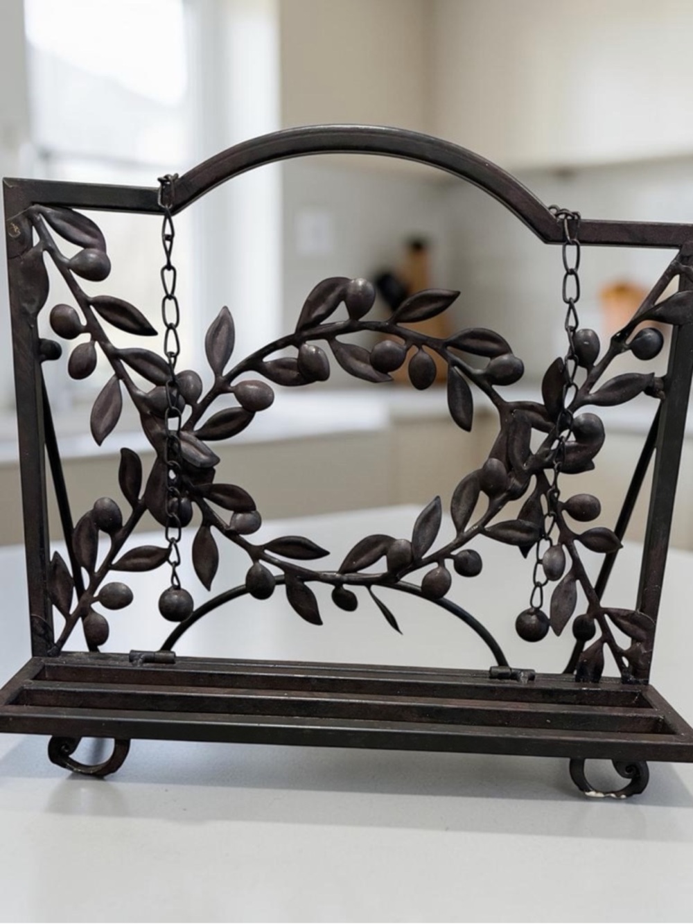 Decorative Metal Counter Top Recipe Book Holder with Leaf Motif - Dark Brown 426